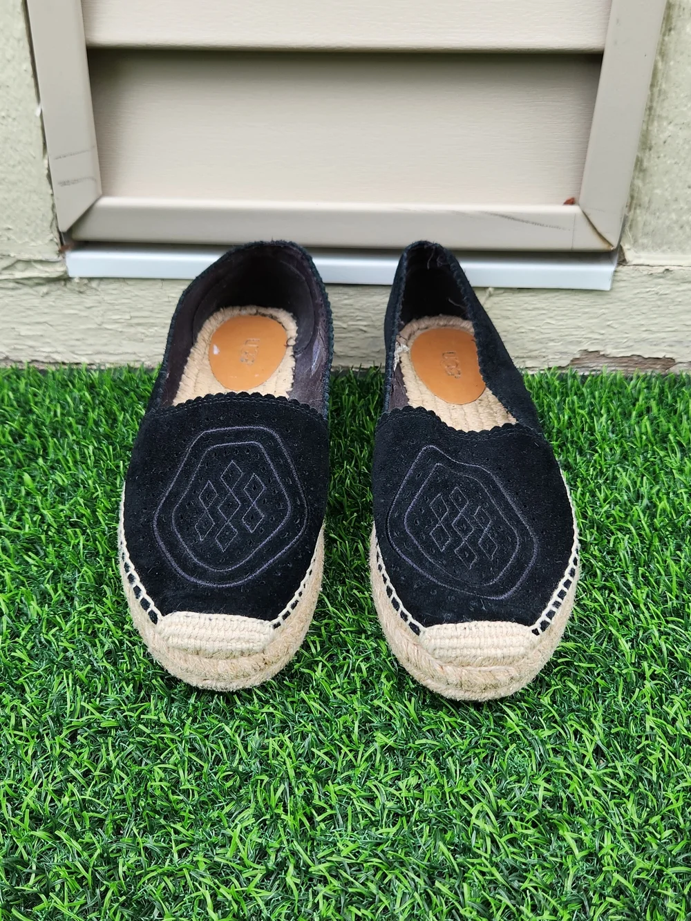 Uggs Heidi Sz 9 Black Suede Espadrille Shoes Boho Comfort Slip On Casual Chic